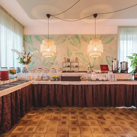 Otel Clift Cervia