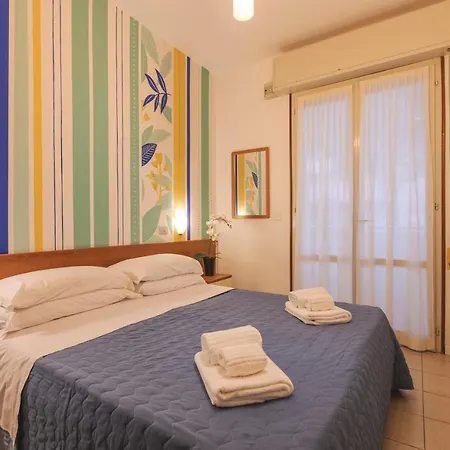 Hotel Clift 2*
