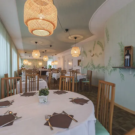 Hotel Clift 2*