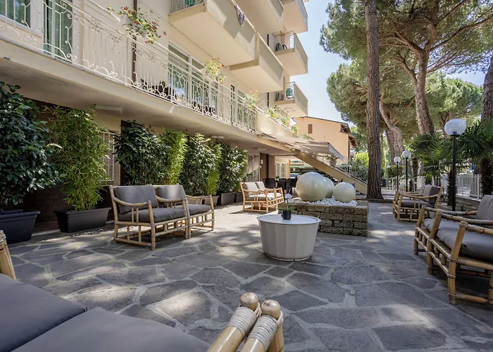 Hotel Clift Cervia